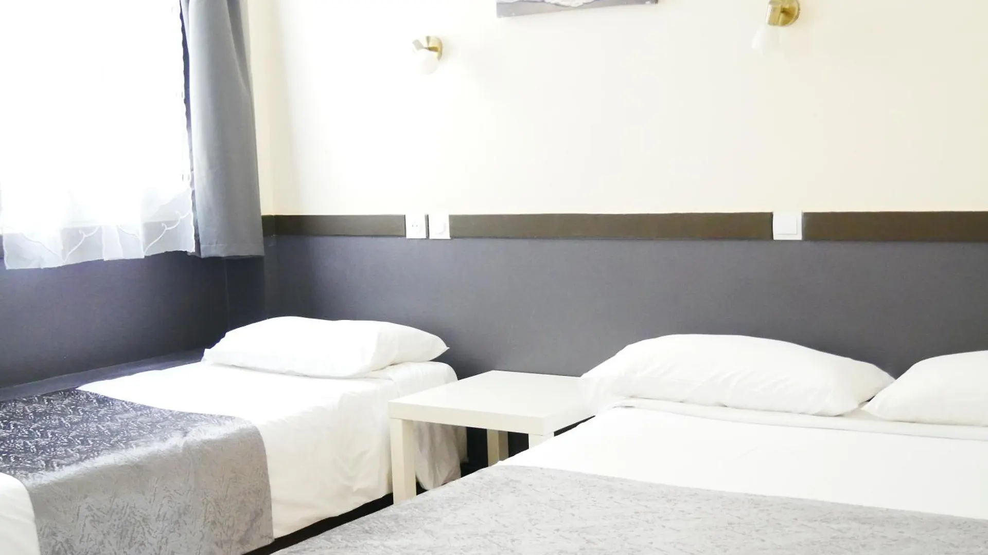 **  Hotel Des Bains A 10 Min De Paris Maisons-Alfort Francia