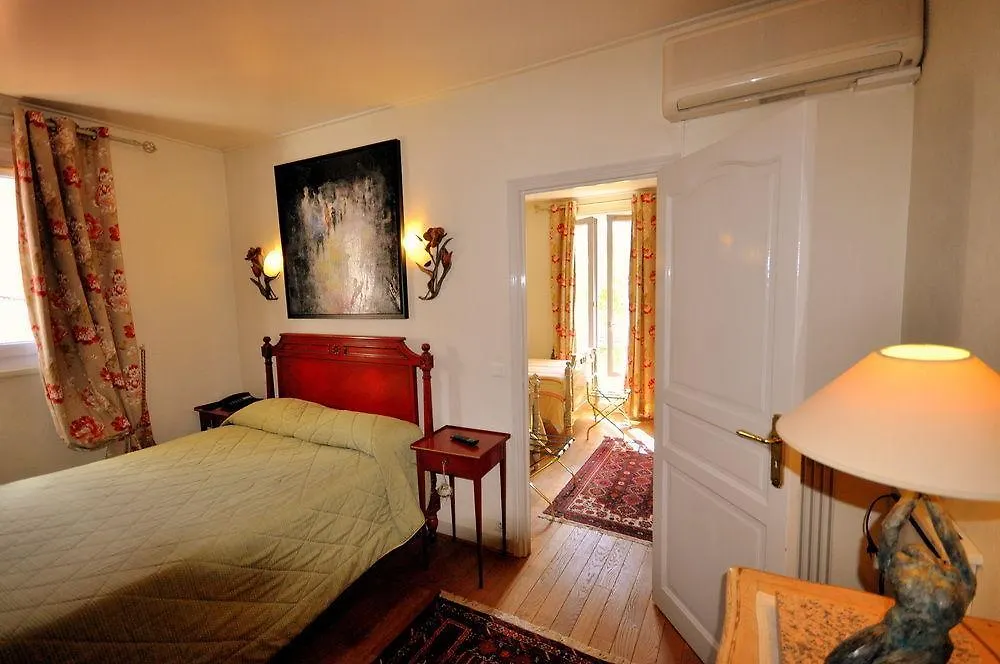Hotel Des Bains A 10 Min De Paris Maisons-Alfort