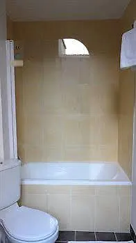 **  Hotel Des Bains A 10 Min De Paris Maisons-Alfort Francia
